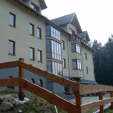 Super Apartament